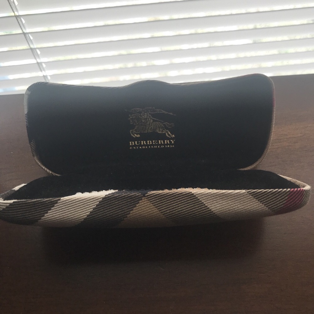 Burberry glasses case